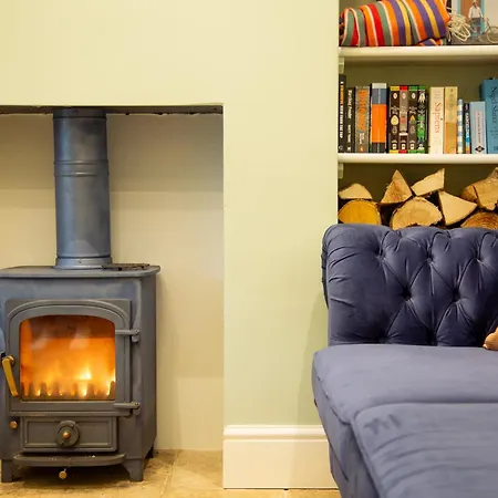 Stylish Townhouse Holiday home *
