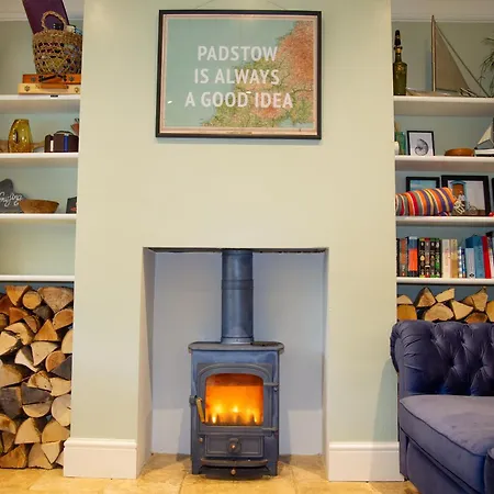 Stylish Townhouse Holiday home