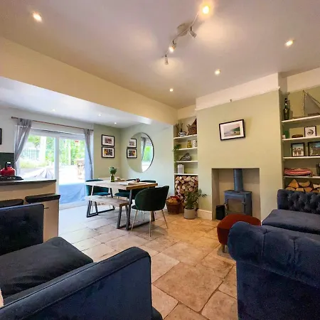 Stylish Townhouse Holiday home *