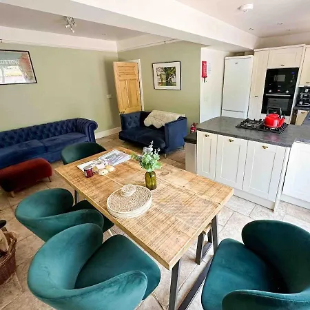 Stylish Townhouse * Padstow