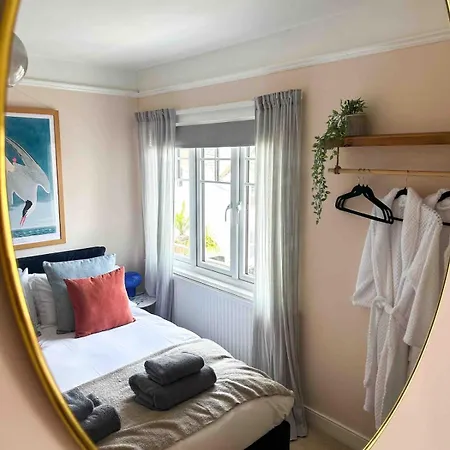 Stylish Townhouse Holiday home