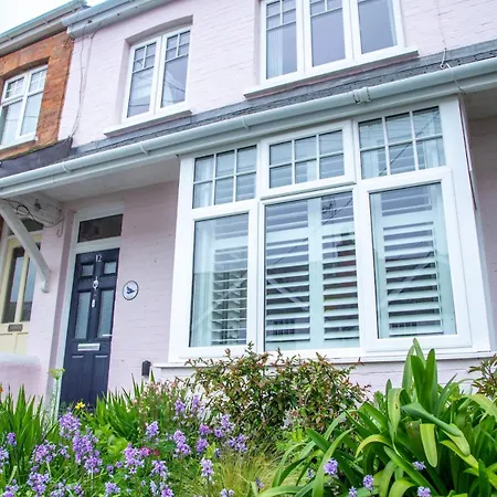 Stylish Townhouse Holiday home Padstow